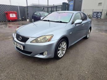 LEXUS IS 2.2 IS 220d SE 4dr