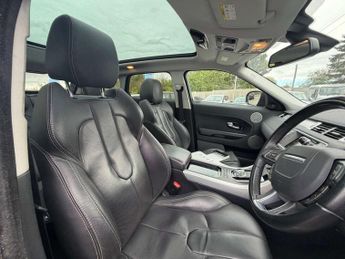 Land Rover RANGE ROVER EVOQUE 2.0 Range Rover Evoque Dynamic Luxury Si4 Auto 4WD 5dr
