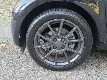 SMART FORTWO EQ fortwo Brabus Line 3dr