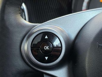 SMART FORTWO EQ fortwo Brabus Line 3dr