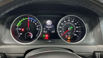 VOLKSWAGEN GOLF e-Golf 5dr