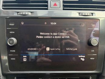 VOLKSWAGEN GOLF e-Golf 5dr