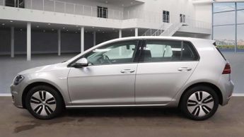 VOLKSWAGEN GOLF e-Golf 5dr