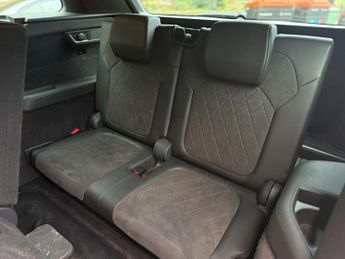 SKODA KODIAQ 2.0 Kodiaq VRS TSi 4x4 Semi-Auto 4WD 5dr