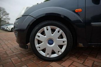 Ford FIESTA 1.4 Fiesta Style 5dr
