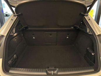 Mercedes-Benz GLA 1.6 GLA 200 AMG Line Edition Auto 5dr