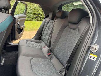 AUDI A1 1.0 A1 Sportback 30 TFSI Sport Semi-Auto 5dr