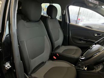 RENAULT CAPTUR 1.2 Captur Dynamique S MediaNav TCe EDC Auto 5dr