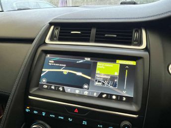 JAGUAR E-PACE 2.0 E-Pace R-Dynamic SE D AWD Auto 4WD 5dr