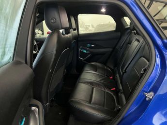 JAGUAR E-PACE 2.0 E-Pace R-Dynamic SE D AWD Auto 4WD 5dr