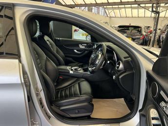 MERCEDES-BENZ C-CLASS 2.0 C 220 AMG Line Premium D Auto 4dr