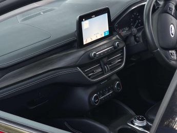 FORD FOCUS 1.0 Focus Vignale Auto 5dr