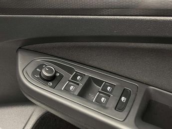 Volkswagen GOLF 2.0 Golf GTi TSi Semi-Auto 5dr