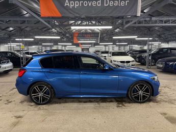 BMW 1 SERIES 1.5 118i M Sport Shadow Edition Auto 5dr