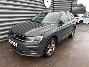 VOLKSWAGEN TIGUAN 2.0 Tiguan Match TDI 4Motion Semi-Auto 4WD 5dr