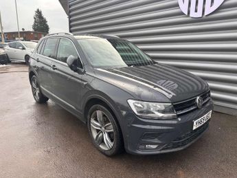 VOLKSWAGEN TIGUAN 2.0 Tiguan Match TDI 4Motion Semi-Auto 4WD 5dr