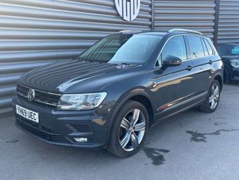 VOLKSWAGEN TIGUAN 2.0 Tiguan Match TDI 4Motion Semi-Auto 4WD 5dr