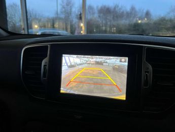 KIA SPORTAGE 1.7 Sportage 2 CRDi ISG Semi-Auto 5dr