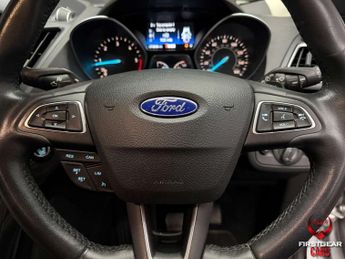 Ford KUGA 2.0 TDCi Titanium SUV 5dr Diesel Powershift Euro 6 (120 ps)