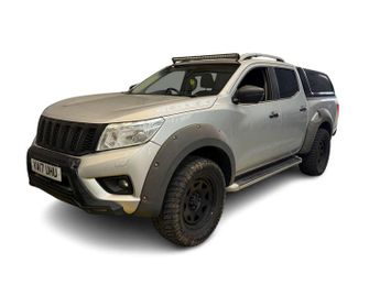Nissan Navara 2.3 Navara Tekna dCi 4WD 5dr