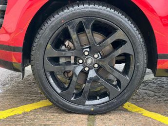 LAND ROVER RANGE ROVER EVOQUE 2.0 Range Rover Evoque R-Dynamic SE Automatic 4WD 5dr - NATIONAL