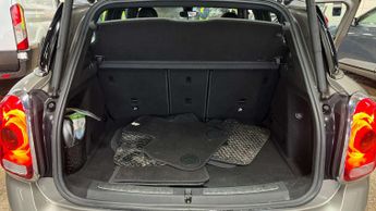 MINI COUNTRYMAN 2.0 Countryman Cooper SD Auto 5dr