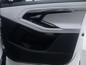 LAND ROVER RANGE ROVER EVOQUE 1.5 Range Rover Evoque R-Dynamic HSE P300e Auto 4WD 5dr