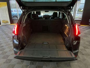 PEUGEOT 3008 1.6 3008 Allure Blue HDi S/S Auto 5dr