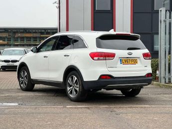KIA SORENTO 2.2 CRDi KX-2 SUV 5dr Diesel Manual AWD Euro 6 (s/s) (197 bhp)