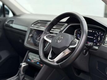 Volkswagen Tiguan 1.5 Tiguan Elegance TSi Semi-Auto 5dr