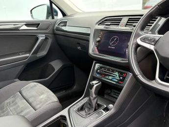 Volkswagen Tiguan 1.5 Tiguan Elegance TSi Semi-Auto 5dr