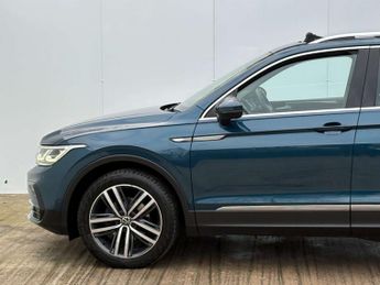 Volkswagen Tiguan 1.5 Tiguan Elegance TSi Semi-Auto 5dr