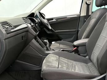 Volkswagen Tiguan 1.5 Tiguan Elegance TSi Semi-Auto 5dr