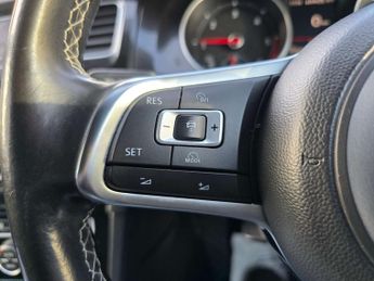 VOLKSWAGEN GOLF 2.0 Golf GTD Semi-Auto 5dr