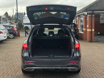 MERCEDES-BENZ GLC 2.1 GLC 250 D 4Matic AMG Line Premium Auto 4WD 5dr