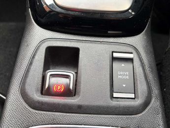 VAUXHALL CORSA Corsa E Elite Premium 5dr