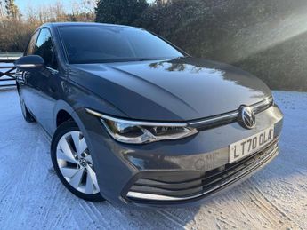 Volkswagen Golf 1.5 Golf Style eTSI Semi-Auto 5dr