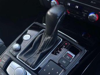 AUDI A6 2.0 A6 Black Edition TDI Ultra Semi-Auto 4dr