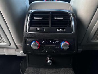 AUDI A6 2.0 A6 Black Edition TDI Ultra Semi-Auto 4dr