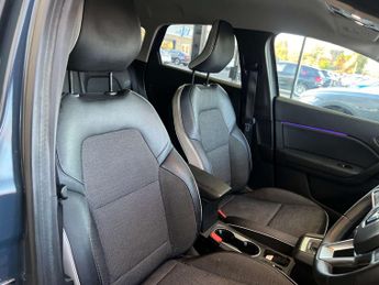 RENAULT CAPTUR 1.6 Captur SE Edition E-Tech HEV Auto 5dr