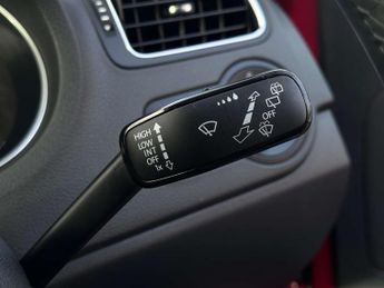VOLKSWAGEN POLO 1.2 Polo SE TSi Semi-Auto 3dr