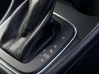 VOLKSWAGEN POLO 1.2 Polo SE TSi Semi-Auto 3dr