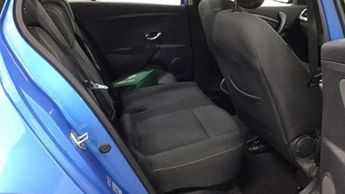 Renault MEGANE 1.5 Megane Dynamique TomTom dCi Semi-Auto 5dr