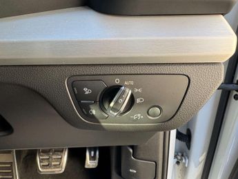 Audi Q5 2.0 Q5 S Line 45 TFSI Quattro Semi-Auto 4WD 5dr