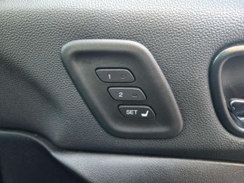 Honda CR-V 2.0 CR-V EX i-VTec Auto 4WD 5dr