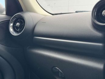 MINI COUNTRYMAN 2.0 Countryman Cooper SD ALL4 Auto 4WD 5dr