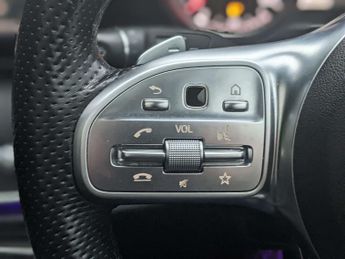 Mercedes-Benz E-CLASS 2.0 E 220 D AMG Line Premium Auto 5dr