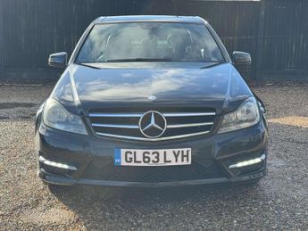 MERCEDES-BENZ C-CLASS 2.1 C220 AMG Sport Edition Premium+ CDi Auto 4dr