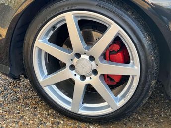 MERCEDES-BENZ C-CLASS 2.1 C220 AMG Sport Edition Premium+ CDi Auto 4dr