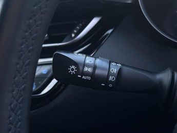 TOYOTA C-HR 1.8 C-HR Icon HEV CVT 5dr